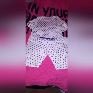 Victoria's secret pajamas size small